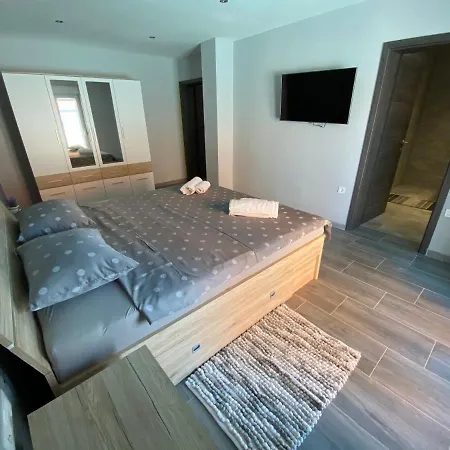 Apartment Maleo *