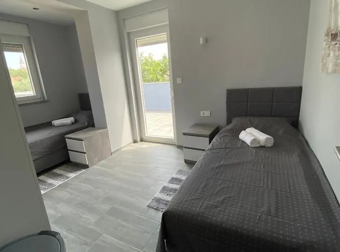 아파트 Maleo 메덜린