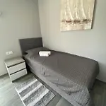 شقة Maleo