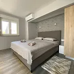 Maleo شقة