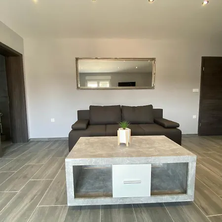 Apartamento Maleo